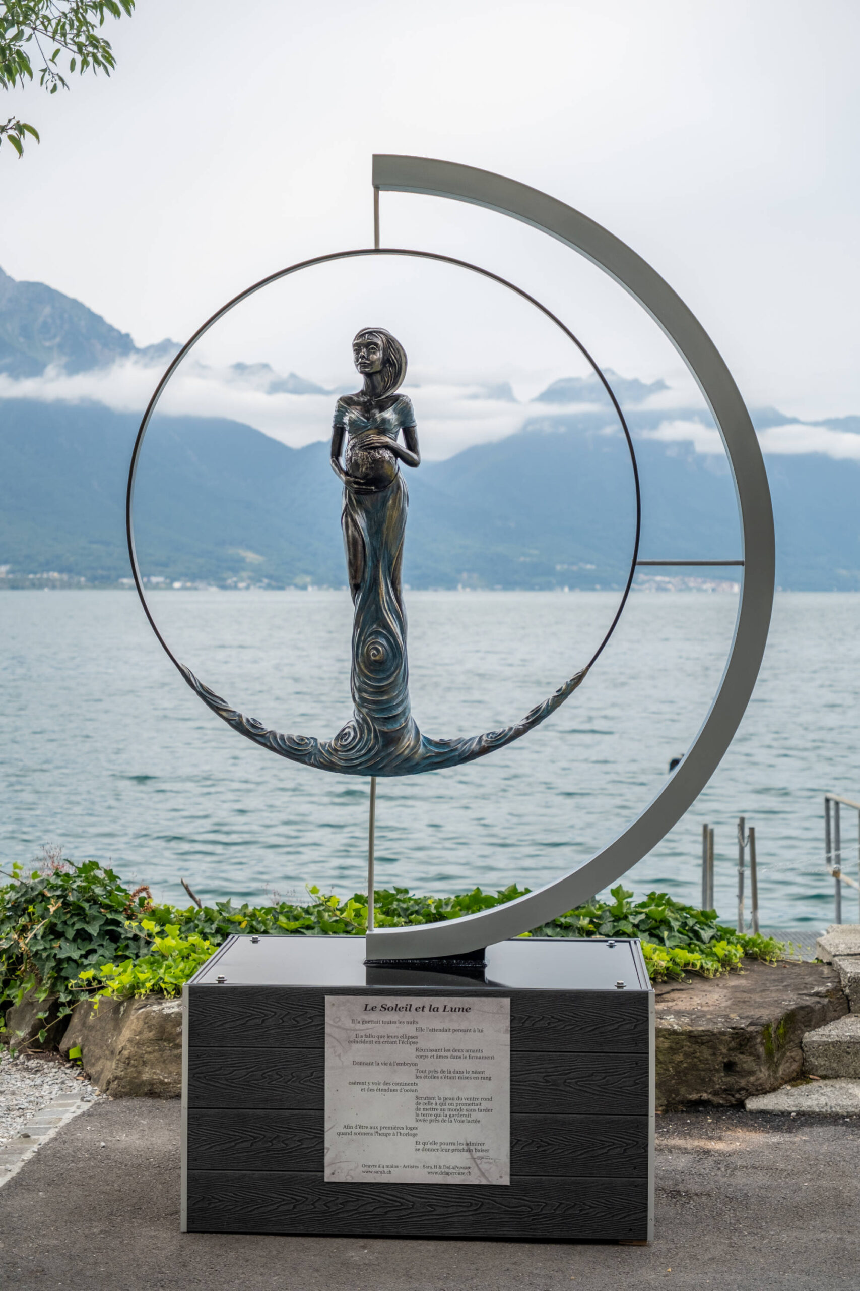 La lune et le Soleil - oeuvre monumental - sara.h