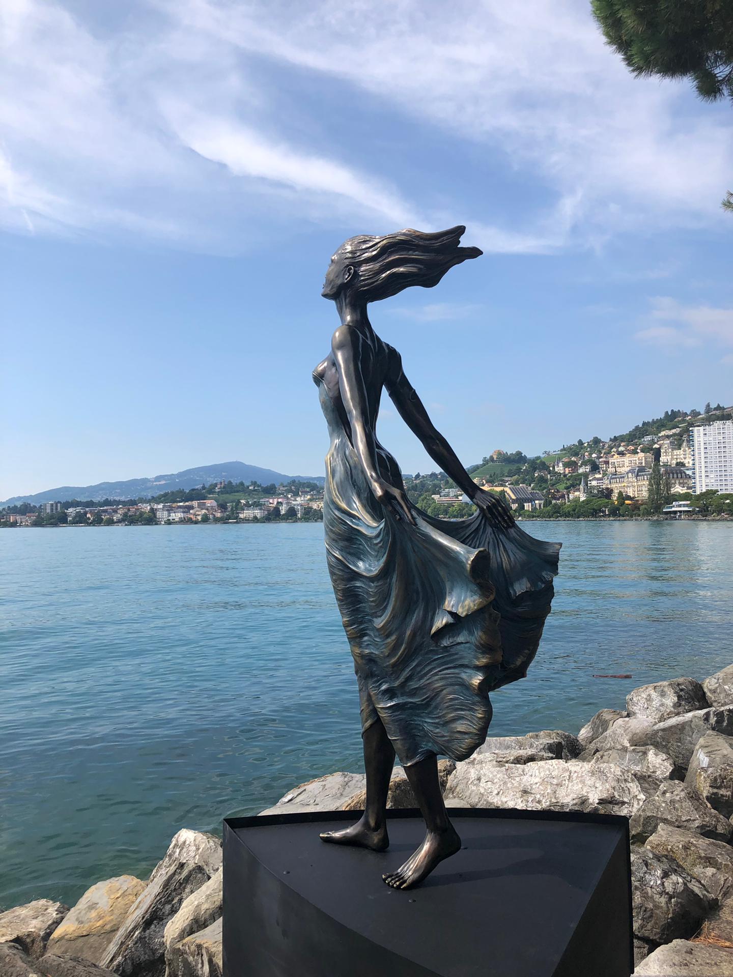 Venilia - scuplture monumentale - Sara.H